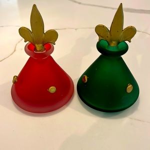 Vintage Perfume FleurdeLis bottle 2pc Frosted Red/Green Glass wGold dots stopper